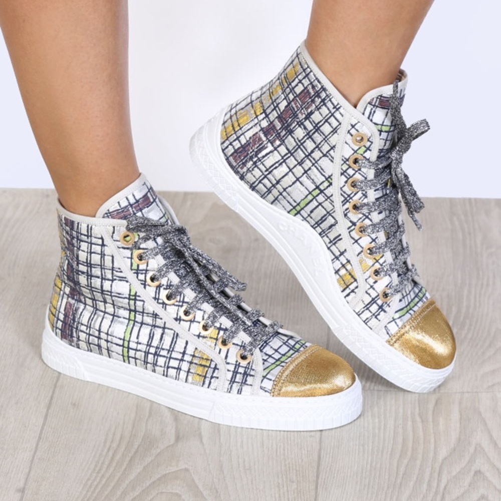 CHANEL  Sneakers Tweed/Fabric